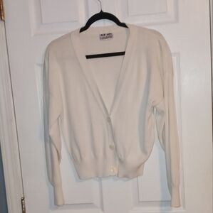 Big City Women's White V-Neck Cardigan Size L